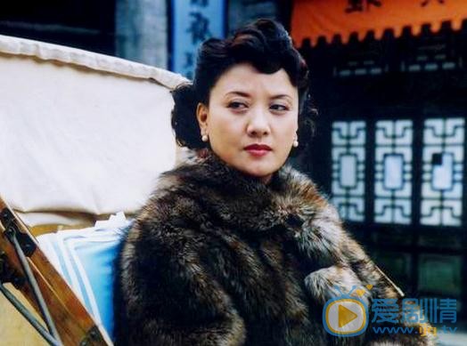 邓婕《五月槐花香》剧照 邓婕高清写真_邓婕高清剧照
