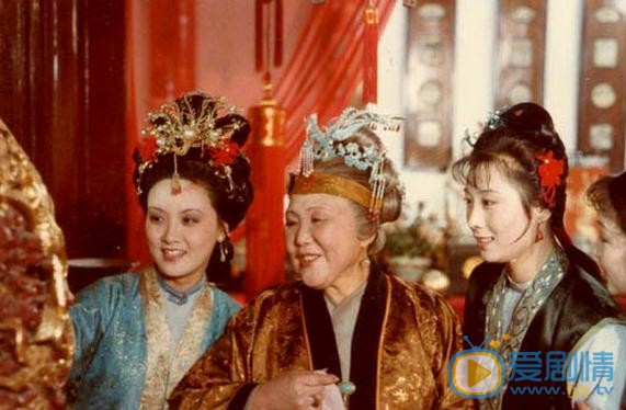 邓婕《红楼梦》剧照 邓婕高清写真_邓婕高清剧照