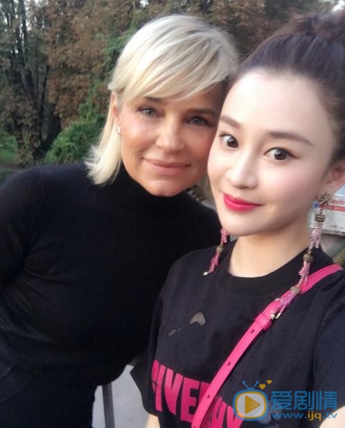 陈昱霖与人合照 陈昱霖高清写真_陈昱霖高清剧照