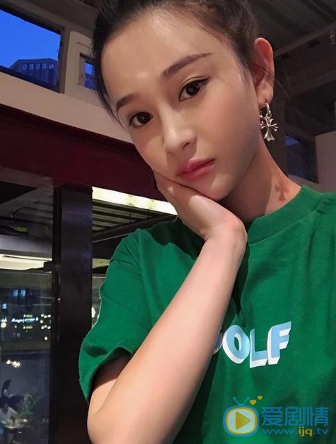 陈昱霖生活照 陈昱霖高清写真_陈昱霖高清剧照