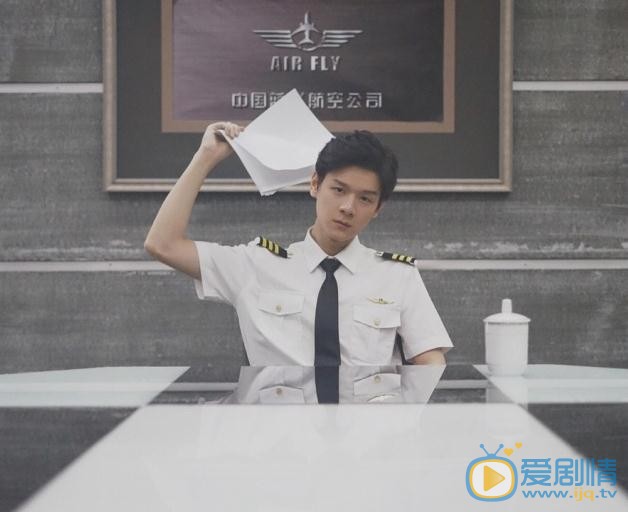 区天瑞制服照 区天瑞高清写真_区天瑞高清剧照
