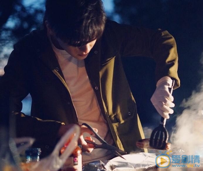 区天瑞生活照 区天瑞高清写真_区天瑞高清剧照