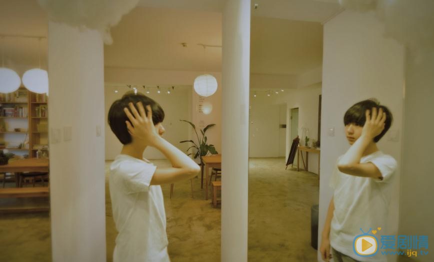 贺峻霖文艺写真 贺峻霖高清写真_贺峻霖高清剧照
