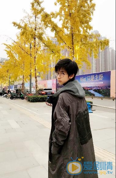 贺峻霖微博配图写真 贺峻霖高清写真_贺峻霖高清剧照