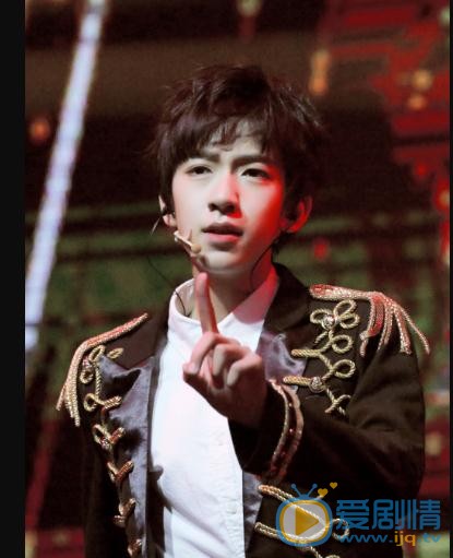 贺峻霖演唱会写真 贺峻霖高清写真_贺峻霖高清剧照