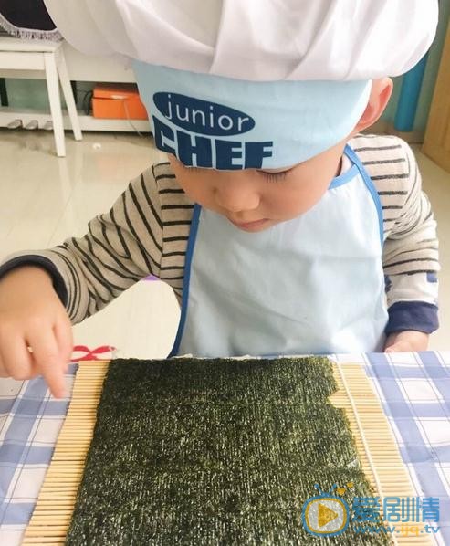 甄锡家人照 甄锡高清写真_甄锡高清剧照