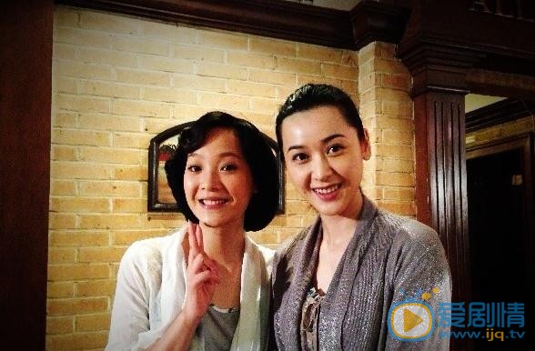 甄锡与人合照 甄锡高清写真_甄锡高清剧照