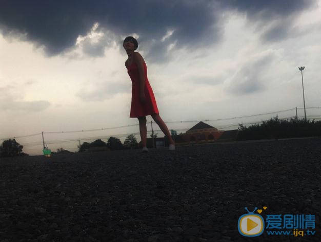 张琳悦暗黑写真 张琳悦高清写真_张琳悦高清剧照