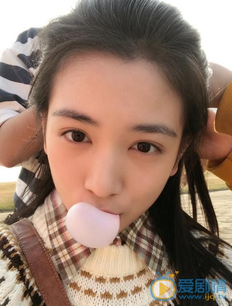 代露娃生活照 代露娃高清写真_代露娃高清剧照