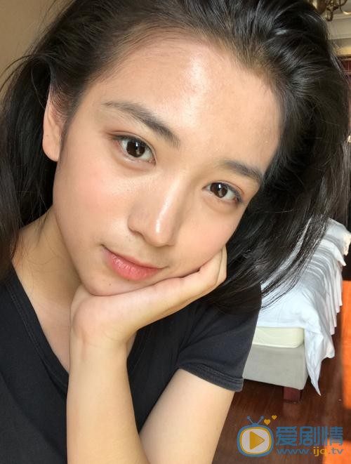 代露娃生活照 代露娃高清写真_代露娃高清剧照