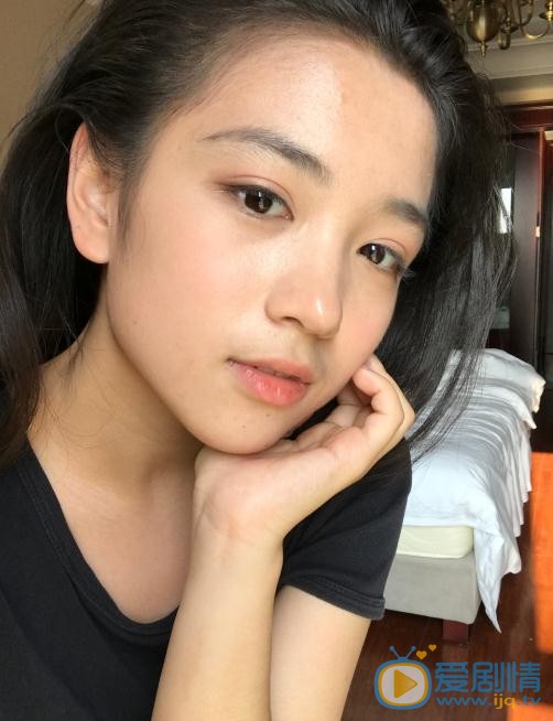 代露娃生活照 代露娃高清写真_代露娃高清剧照