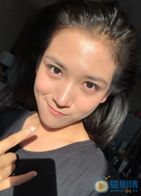 代露娃生活照 代露娃高清写真_代露娃高清剧照