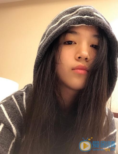 代露娃生活照 代露娃高清写真_代露娃高清剧照