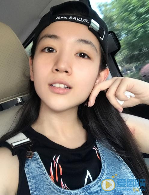 代露娃生活照 代露娃高清写真_代露娃高清剧照