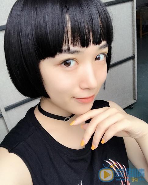 代露娃短发照 代露娃高清写真_代露娃高清剧照