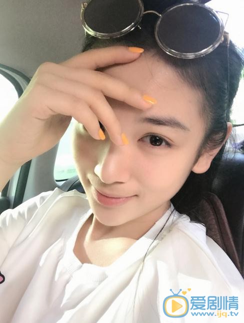 代露娃可爱照 代露娃高清写真_代露娃高清剧照
