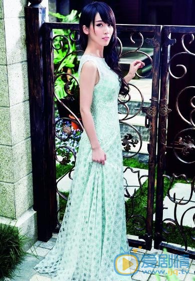 谢楠街拍写真 谢楠高清写真_谢楠高清剧照