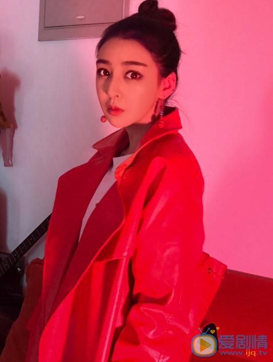 崔航街拍写真 崔航高清写真_崔航高清剧照