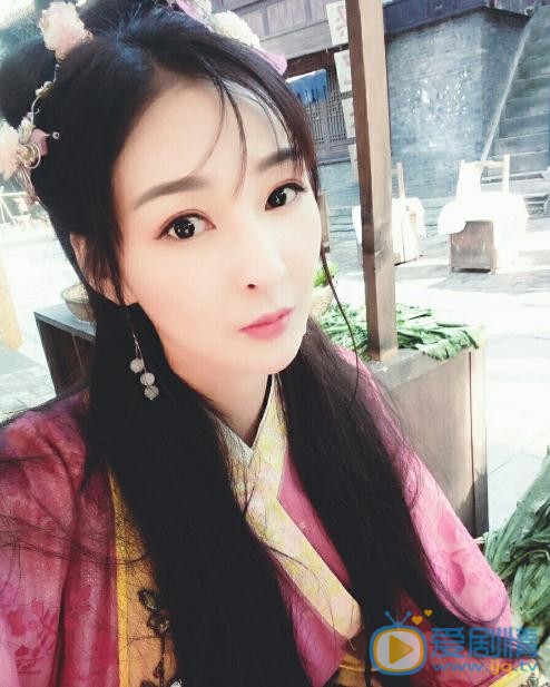崔航片场照 崔航高清写真_崔航高清剧照