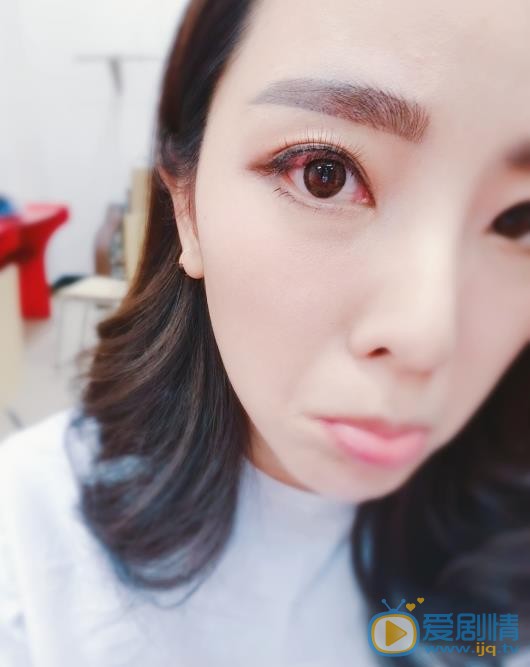 李思思生活照 李思思高清写真_李思思高清剧照