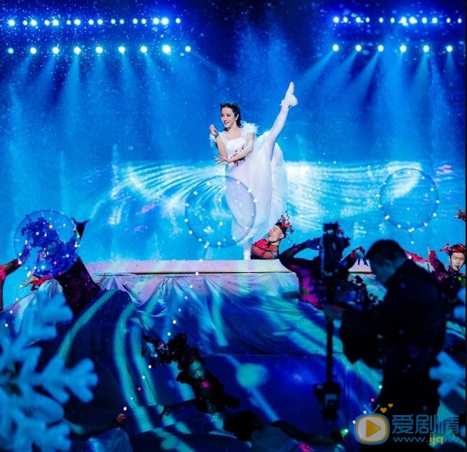 李思思活动照 李思思高清写真_李思思高清剧照