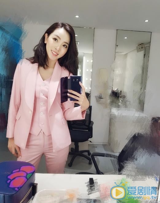 李思思生活照 李思思高清写真_李思思高清剧照