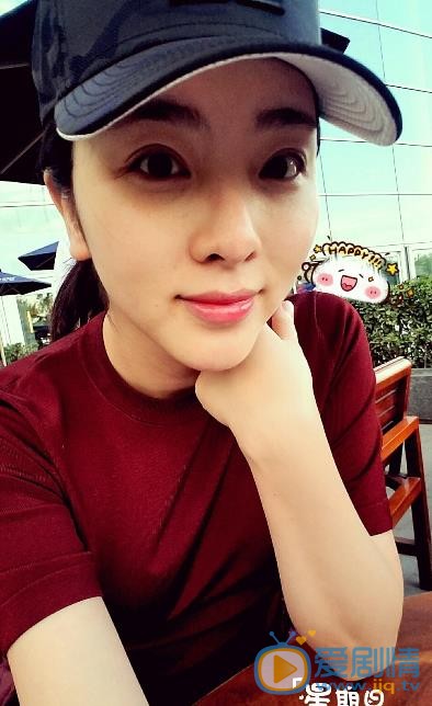 李思思生活照 李思思高清写真_李思思高清剧照