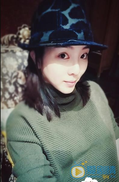 李思思生活照 李思思高清写真_李思思高清剧照
