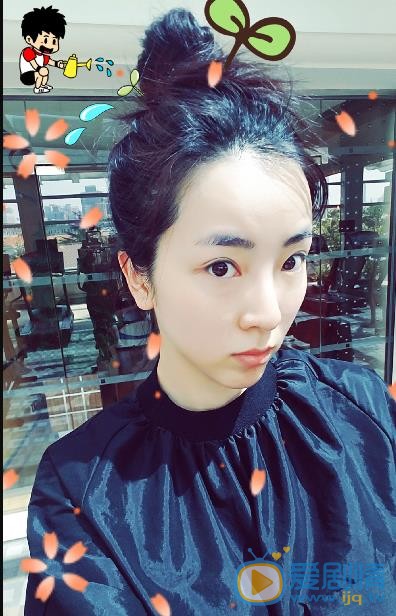 李思思生活照 李思思高清写真_李思思高清剧照