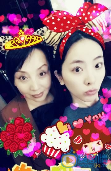 李思思合照 李思思高清写真_李思思高清剧照