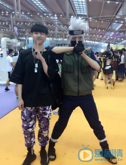 焉栩嘉机场照写真 焉栩嘉高清写真_焉栩嘉高清剧照