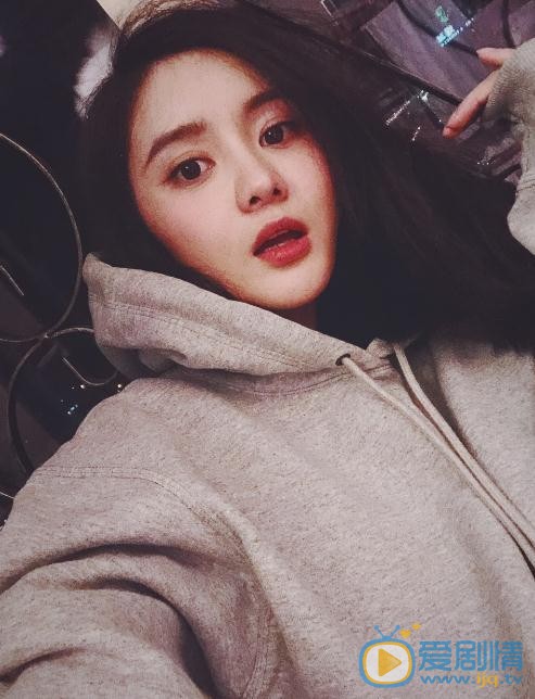 艾如气质写真 艾如高清写真_艾如高清剧照