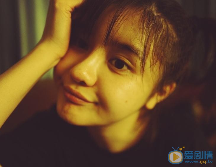 艾如气质写真 艾如高清写真_艾如高清剧照