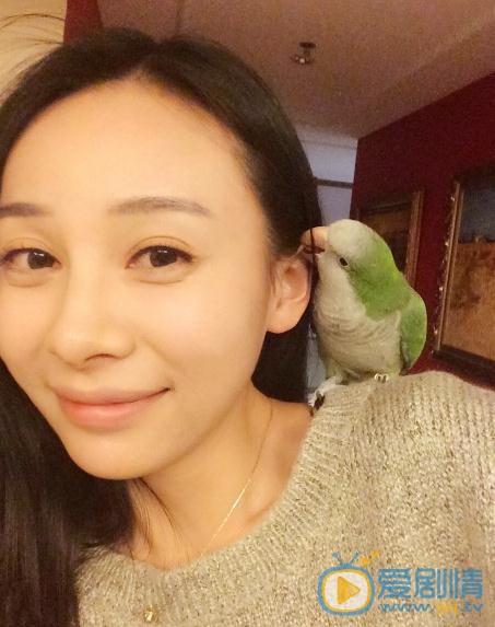 唐小然生活照 唐小然高清写真_唐小然高清剧照
