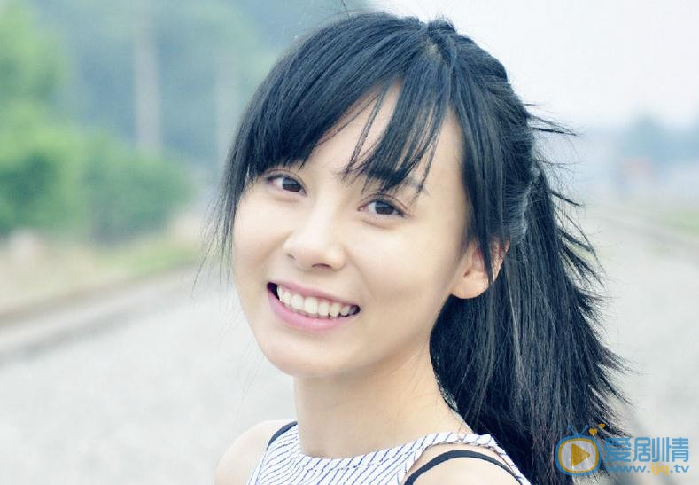 唐小然帅气写真 唐小然高清写真_唐小然高清剧照