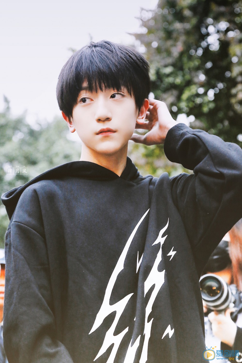 李天泽少年写真 李天泽高清写真_李天泽高清剧照