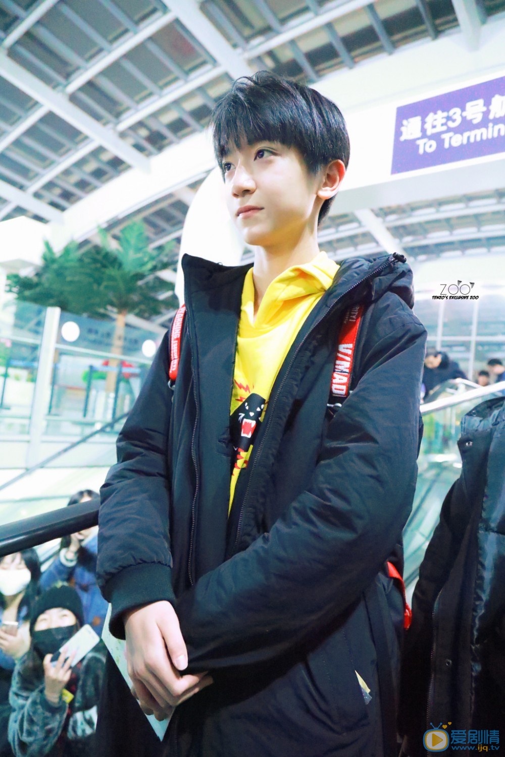 李天泽少年写真 李天泽高清写真_李天泽高清剧照