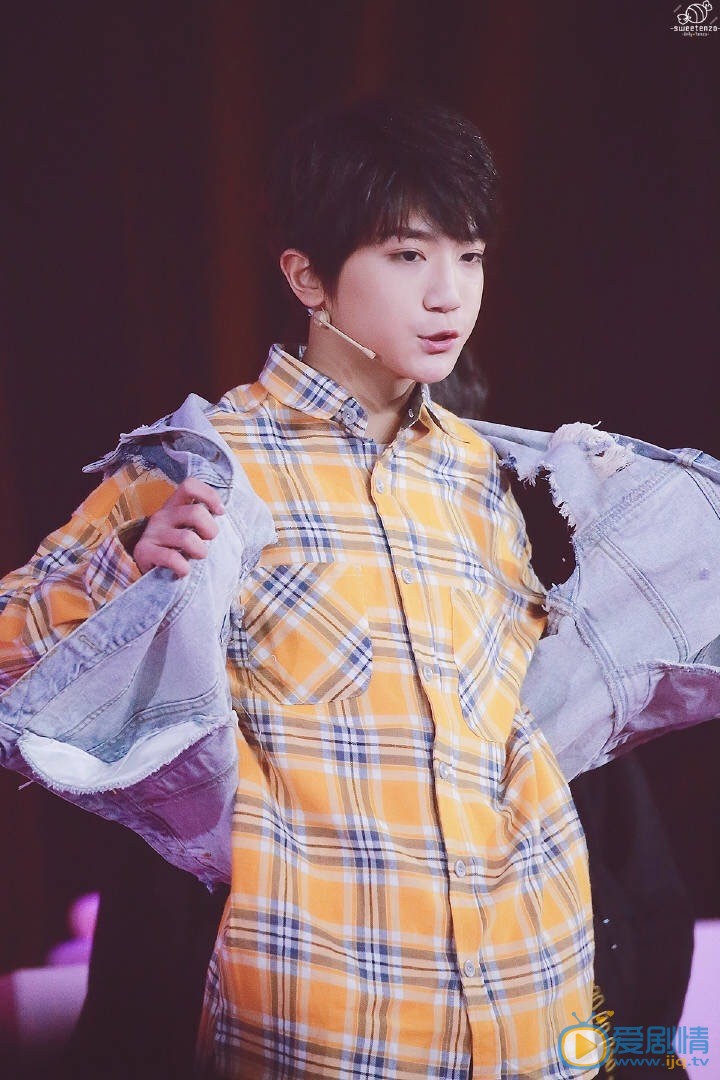 李天泽演唱会写真 李天泽高清写真_李天泽高清剧照