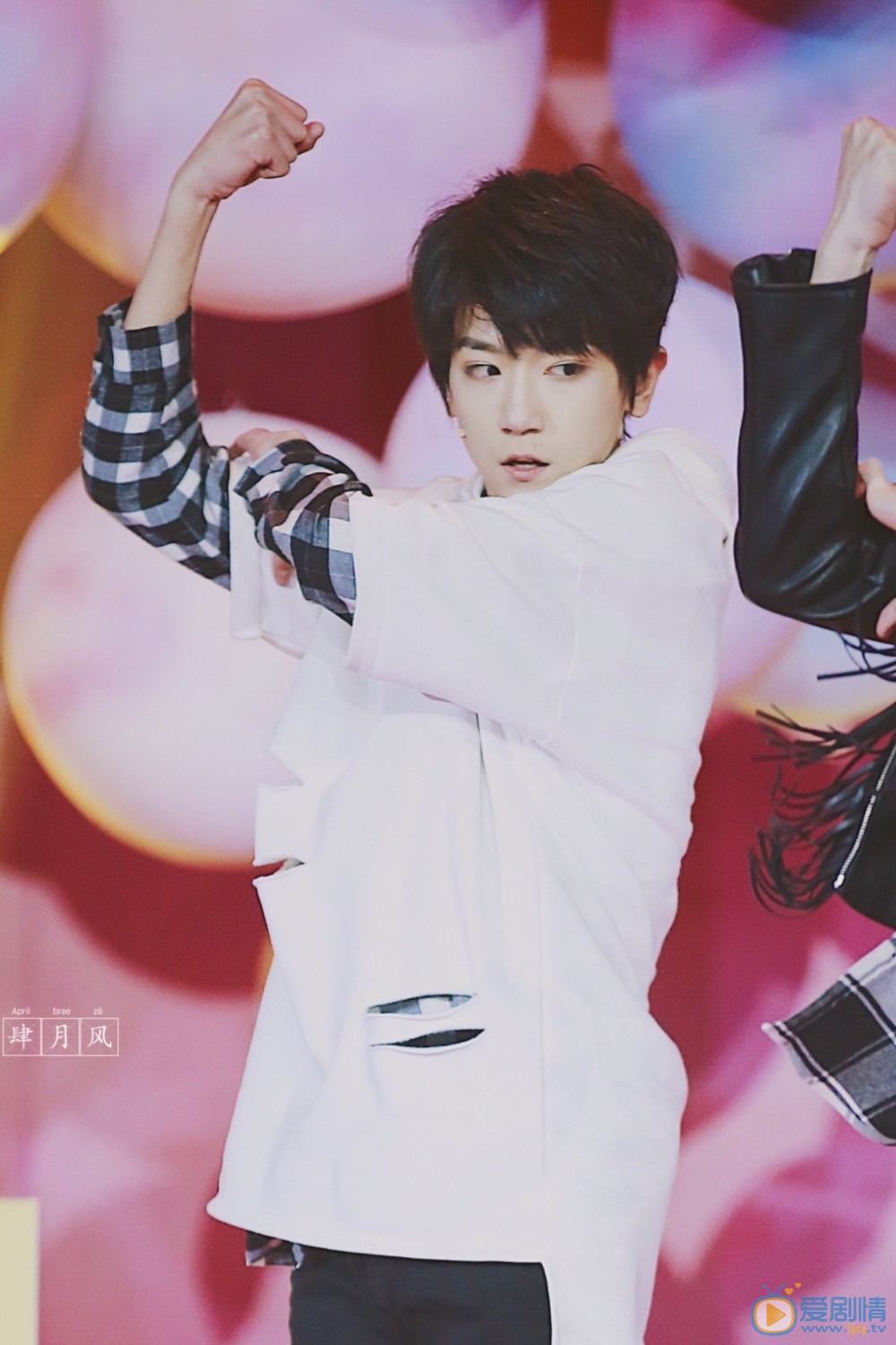 李天泽演唱会写真 李天泽高清写真_李天泽高清剧照
