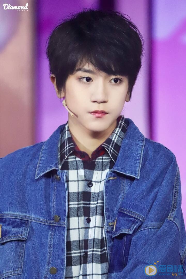 李天泽演唱会写真 李天泽高清写真_李天泽高清剧照