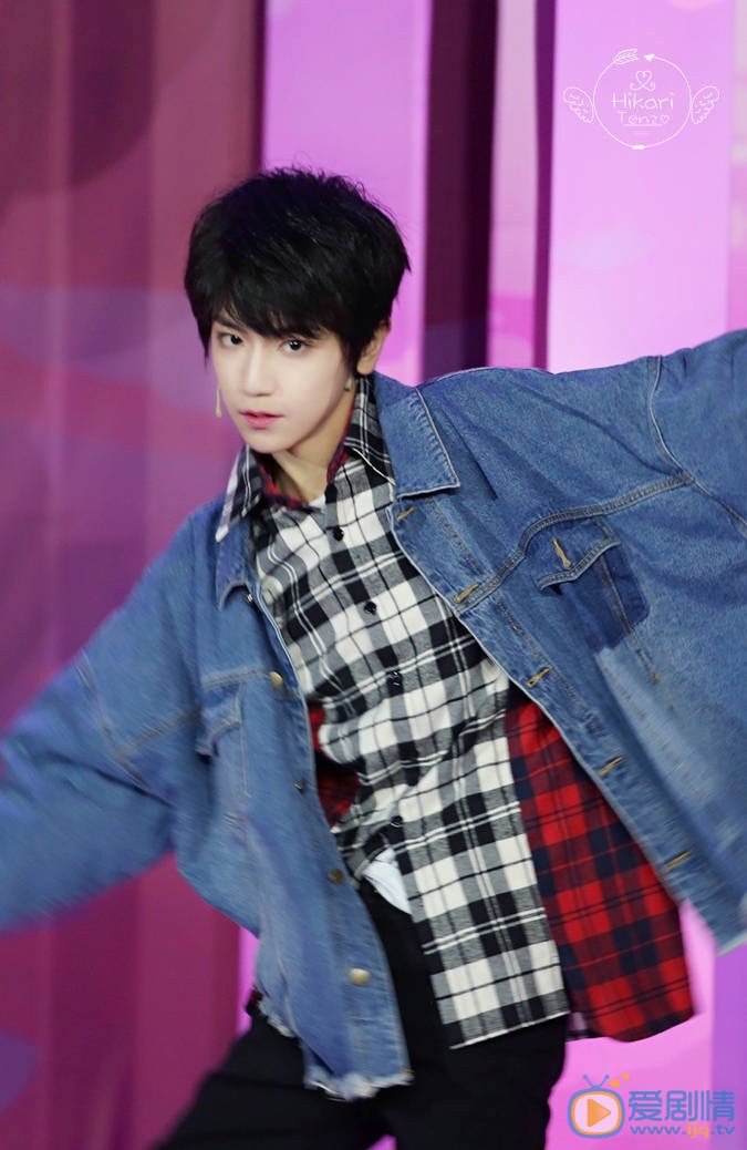 李天泽演唱会写真 李天泽高清写真_李天泽高清剧照