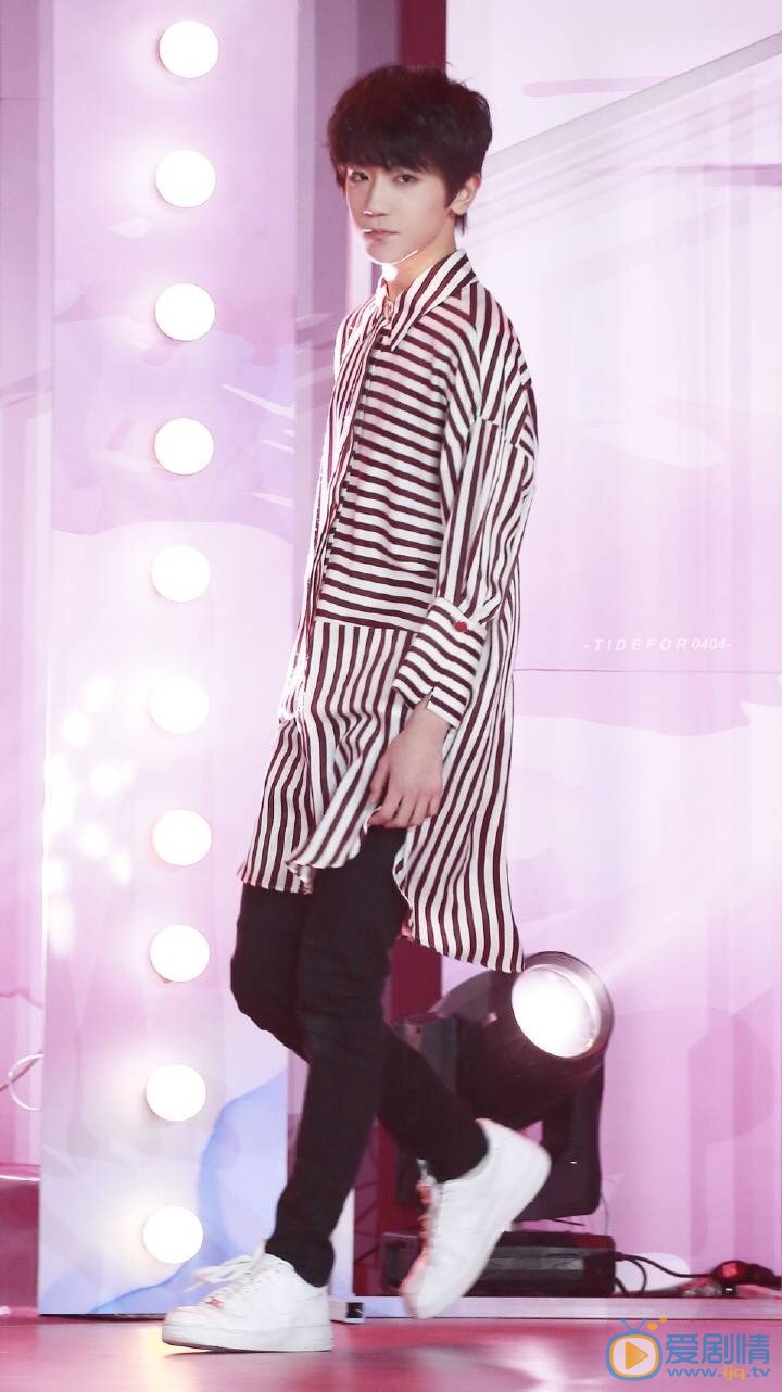 李天泽可爱写真 李天泽高清写真_李天泽高清剧照