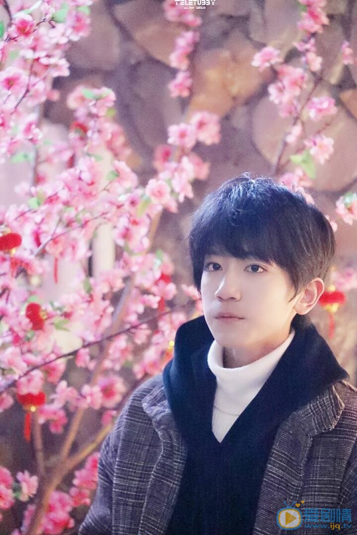 李天泽少年写真 李天泽高清写真_李天泽高清剧照