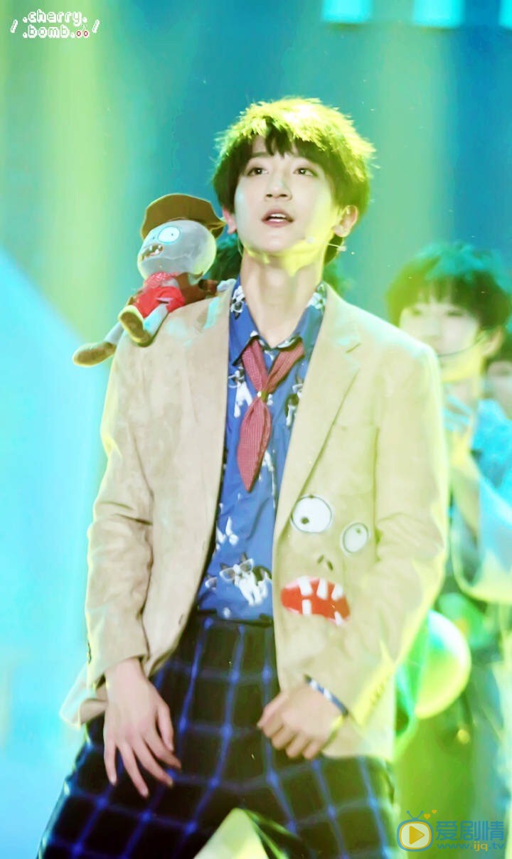 李天泽演唱会写真 李天泽高清写真_李天泽高清剧照