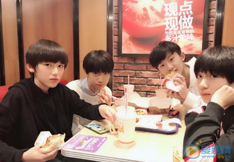 李天泽生活照写真 李天泽高清写真_李天泽高清剧照