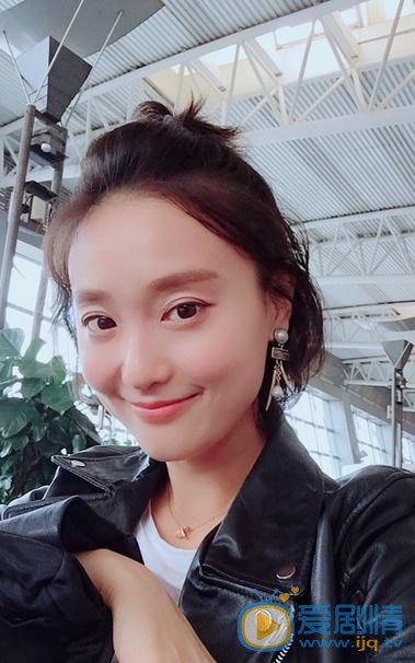康琳浠生活照 康琳浠高清写真_康琳浠高清剧照