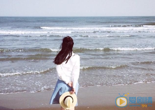 康琳浠海边照 康琳浠高清写真_康琳浠高清剧照