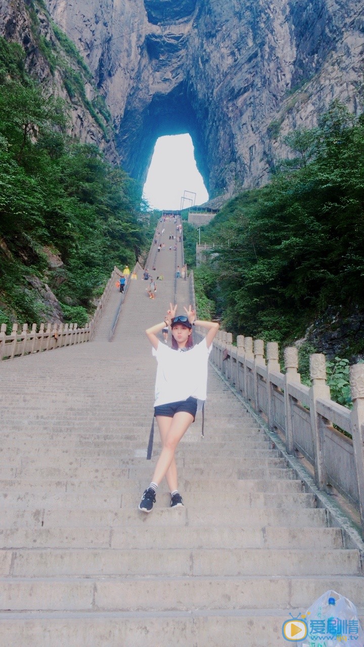 王霏霏可爱写真 王霏霏高清写真_王霏霏高清剧照