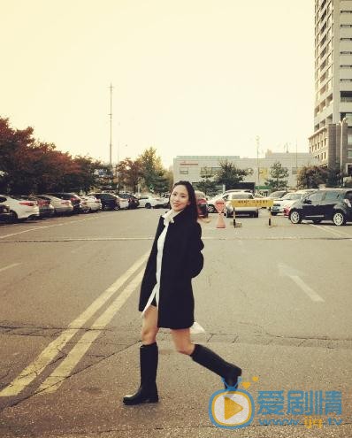 王霏霏街拍写真 王霏霏高清写真_王霏霏高清剧照