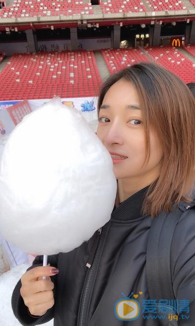 鲁昕儿生活照 鲁昕儿高清写真_鲁昕儿高清剧照